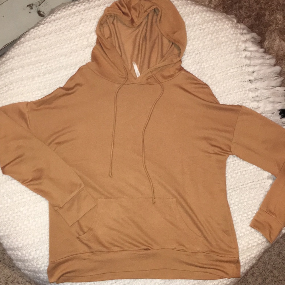 Tresics Small Sweatshirt. Super soft and light